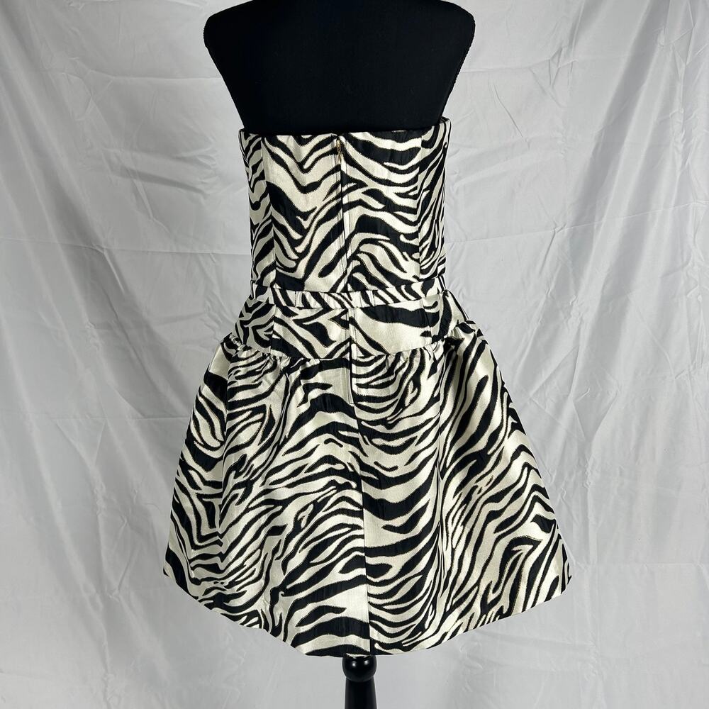 Lilly Pulitzer Akela Strapless Jacquard Dress - Black Zebra Print - Size 8 - Picture 4 of 8